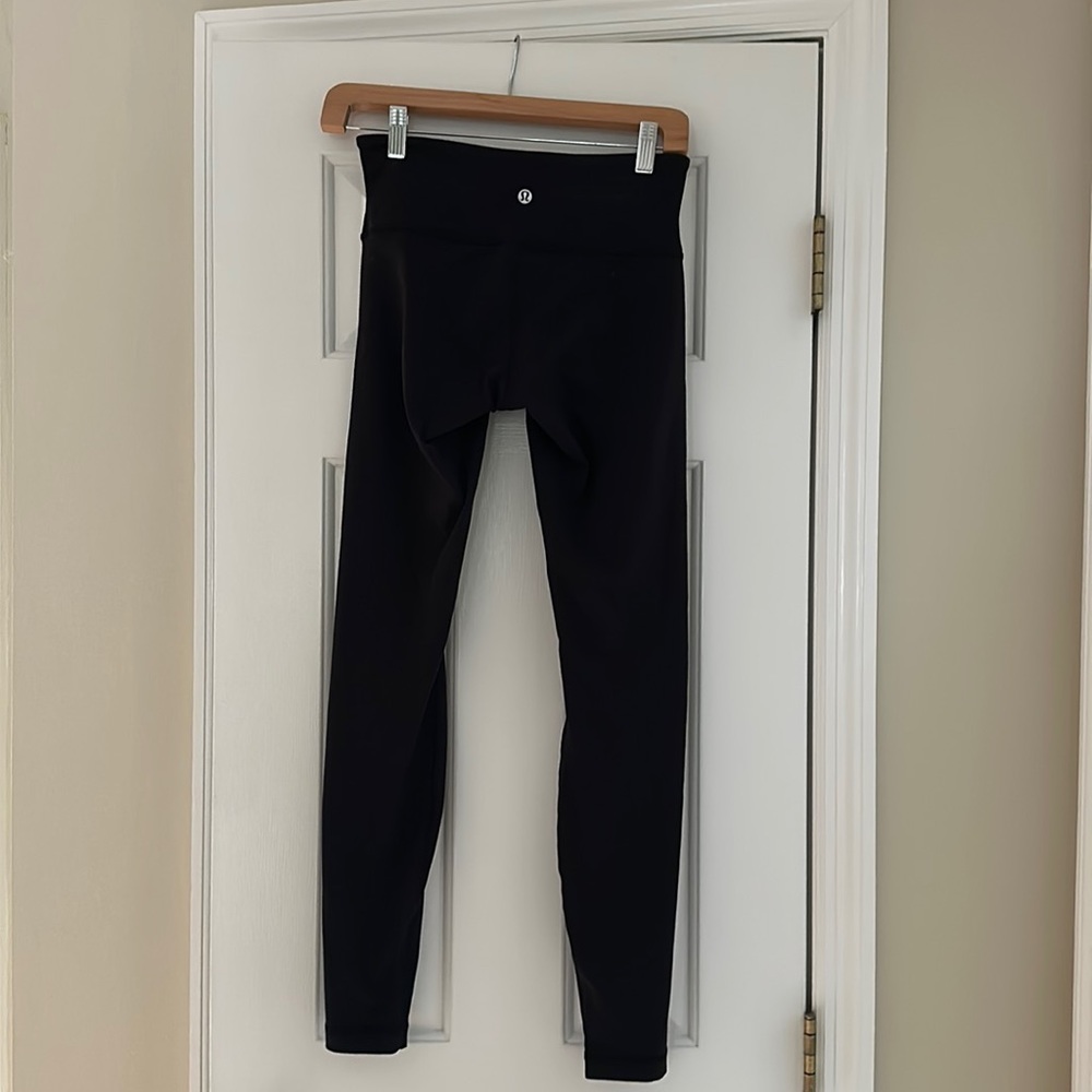 Lululemon size 4 leggings